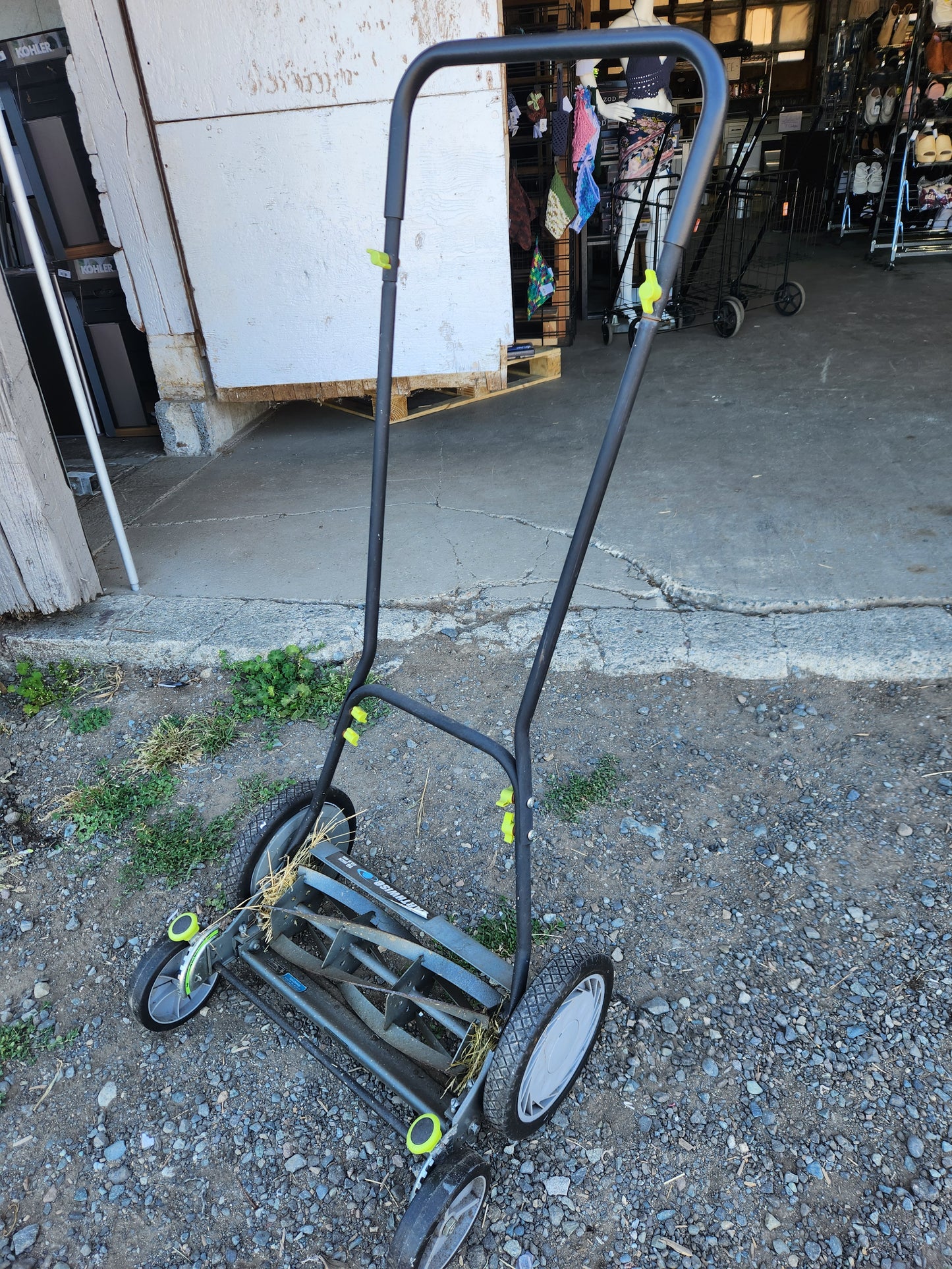 Earthwise 16" Push Mower - USED/GOOD