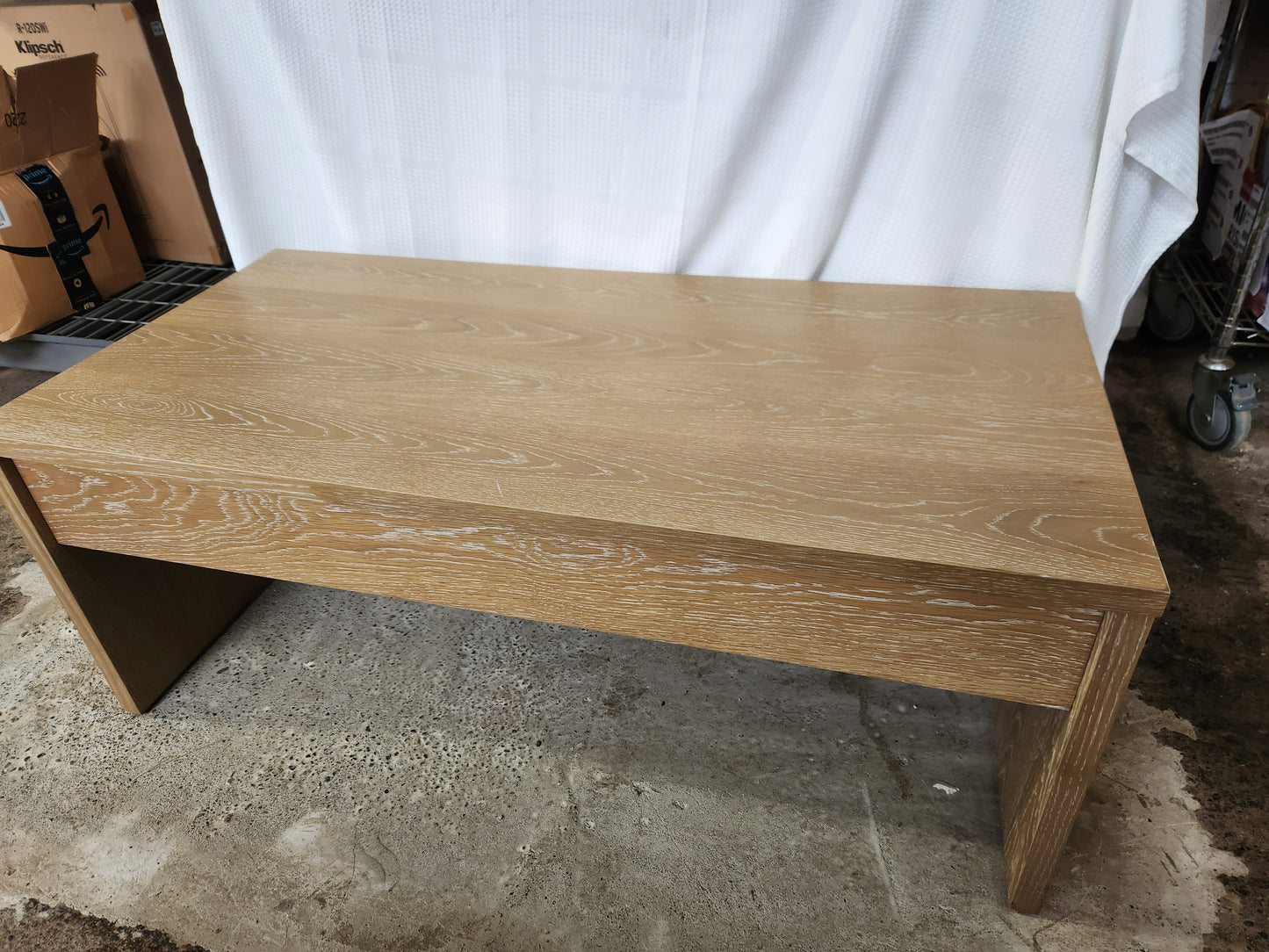Bayside Lift Top Coffee Table