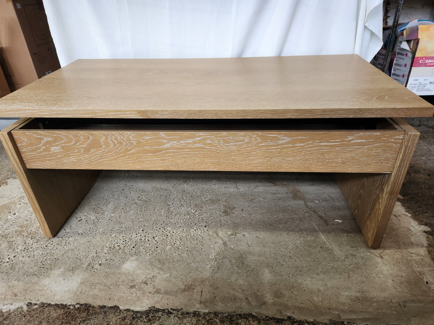 Bayside Lift Top Coffee Table