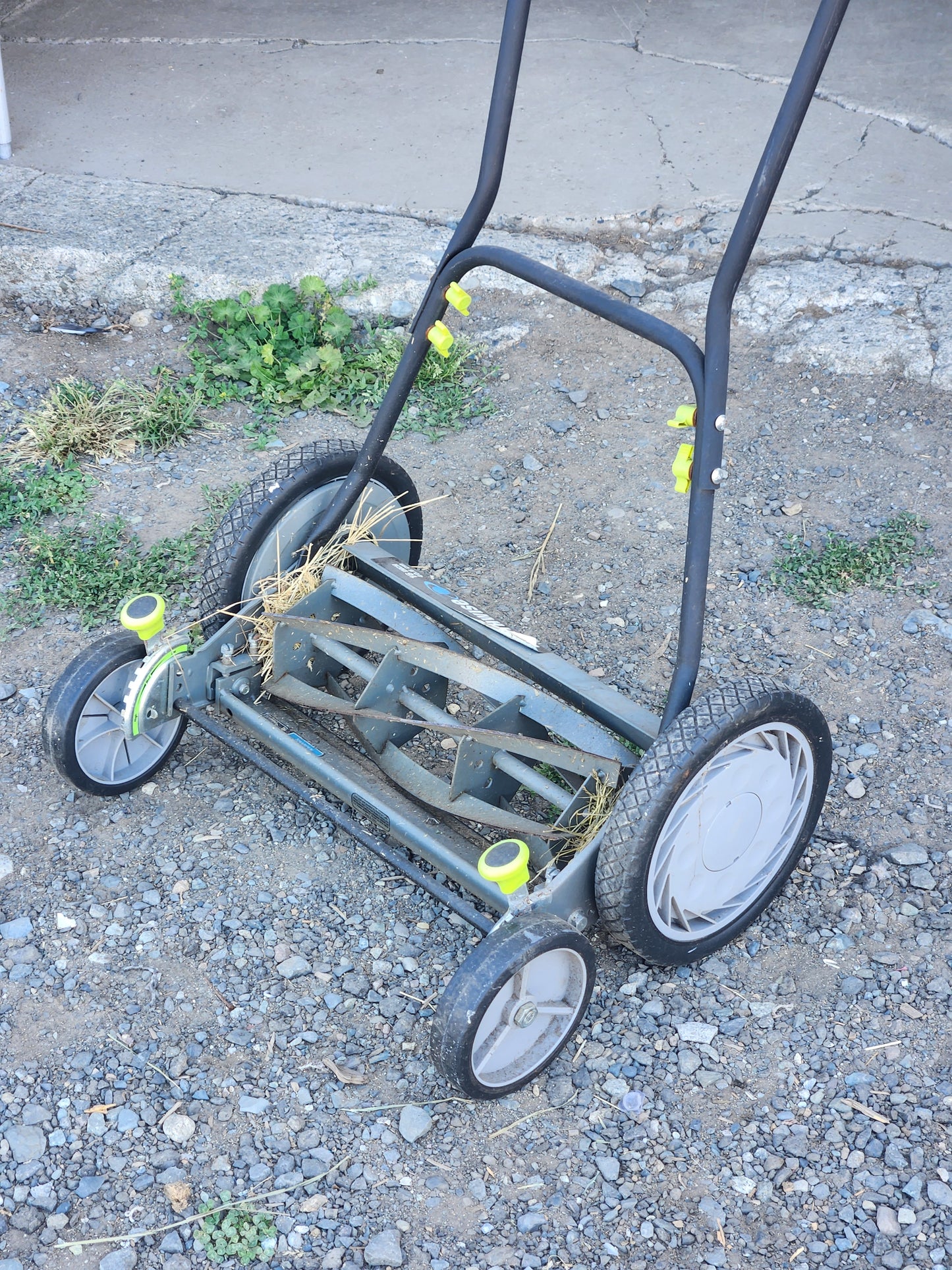 Earthwise 16" Push Mower - USED/GOOD