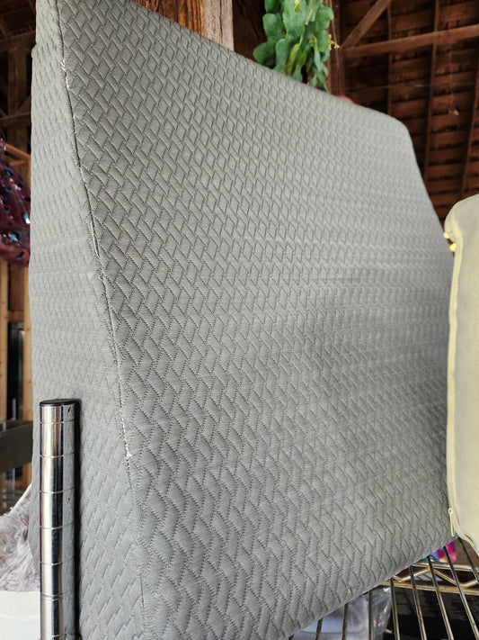 Dream Plush Wedge Pillow