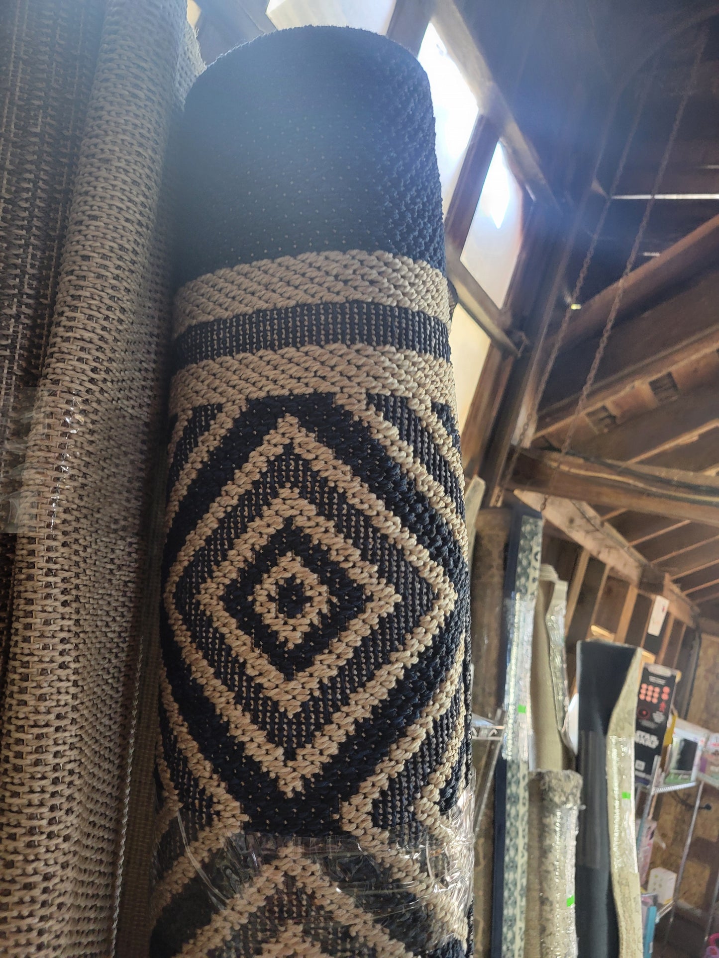 Ravena ID/OD Rug 8x10