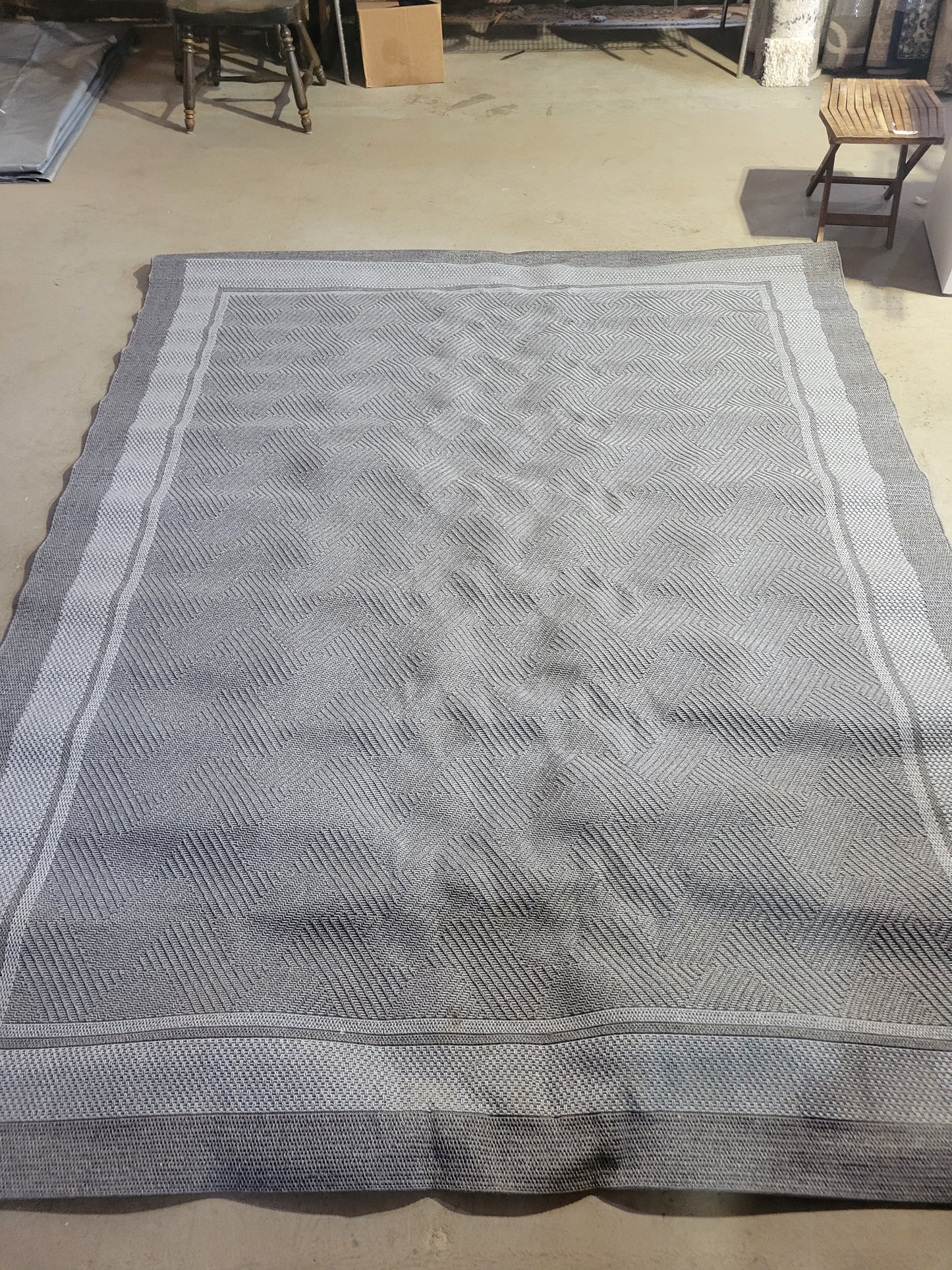 Ravena ID/OD Rug 8x10
