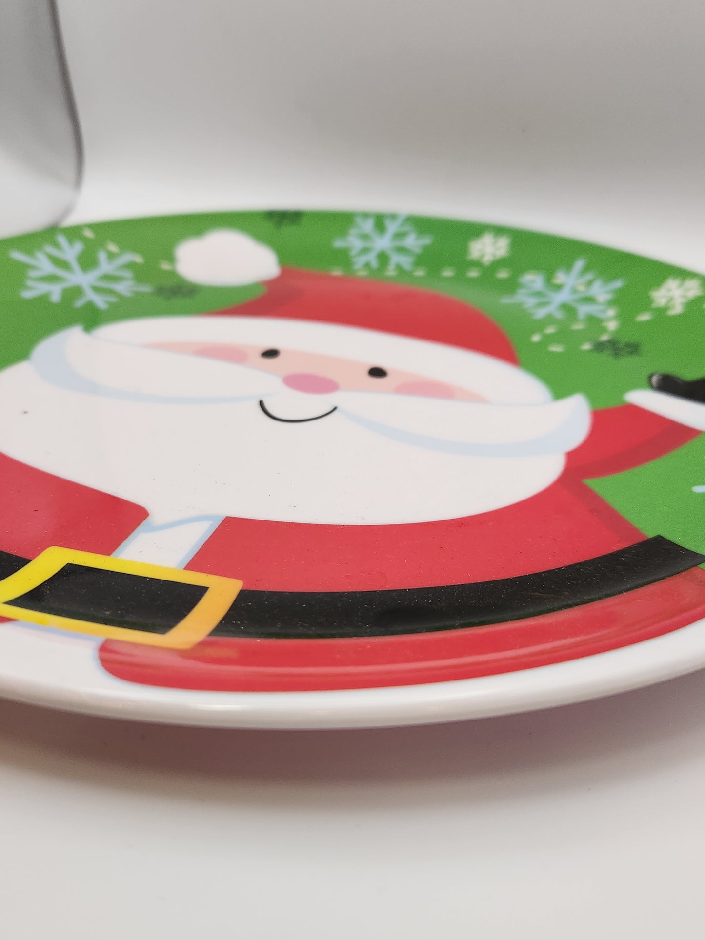 🎅 Festive Fun Christmas Plates - Santa & Elf Designs