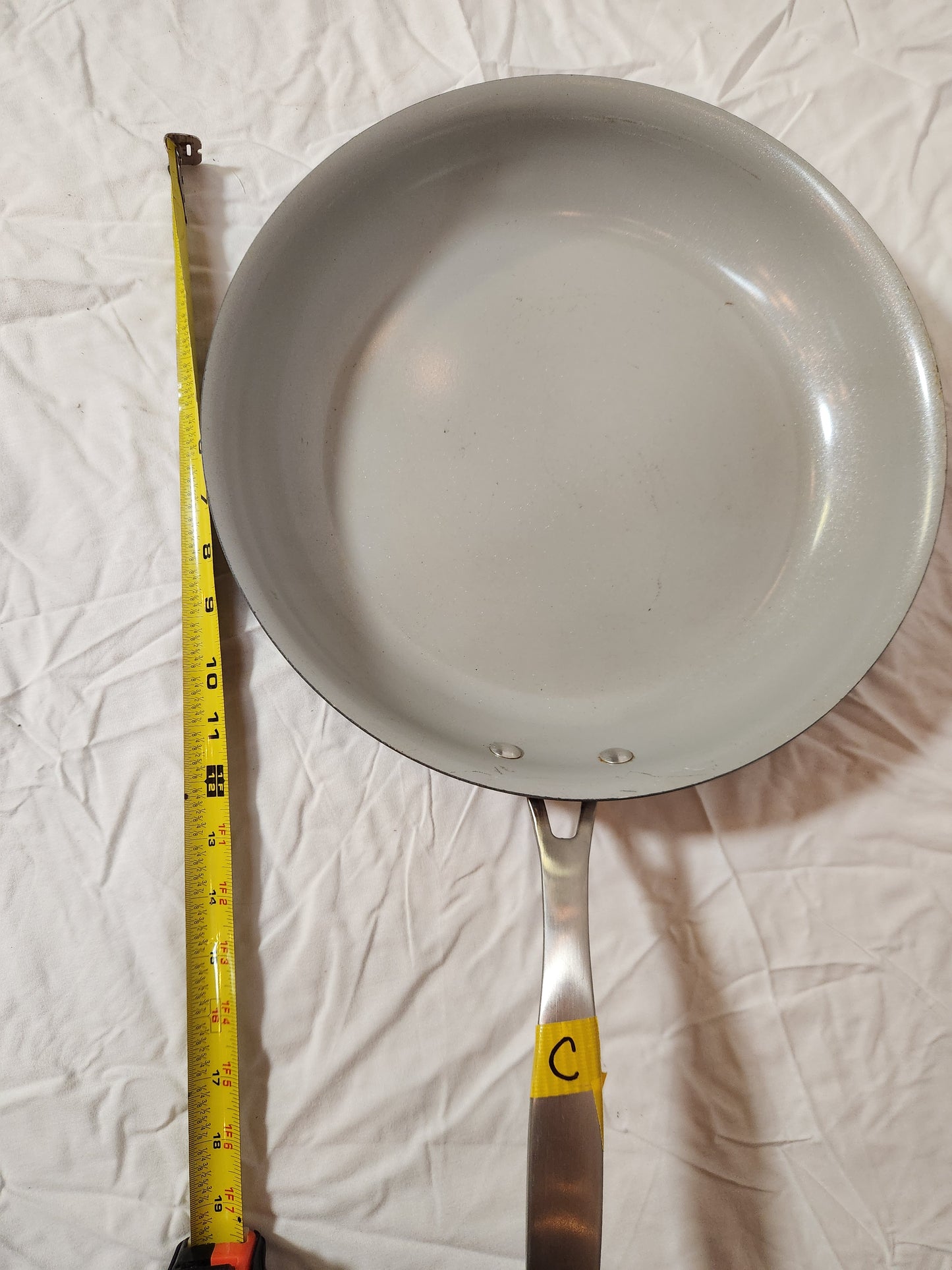 Lightly Used Mixed Lot Pots & Pans – Nonstick