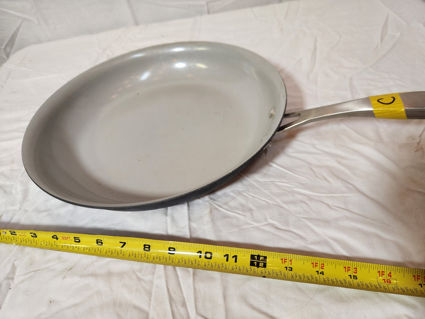 Lightly Used Mixed Lot Pots & Pans – Nonstick