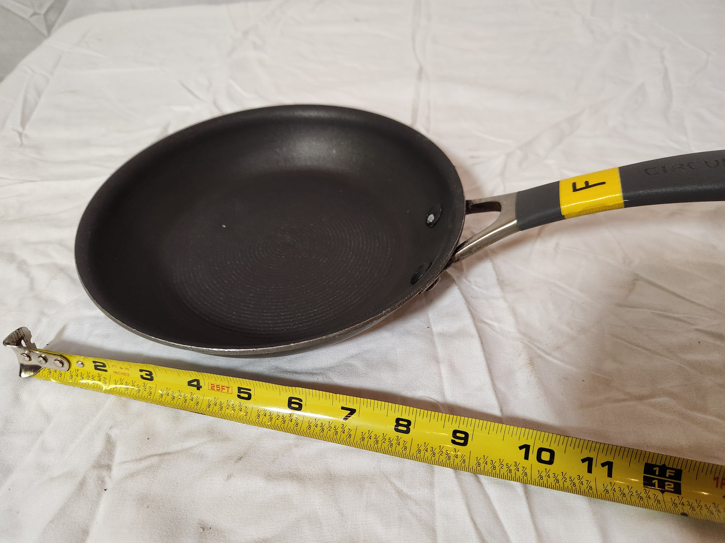 Lightly Used Mixed Lot Pots & Pans – Nonstick