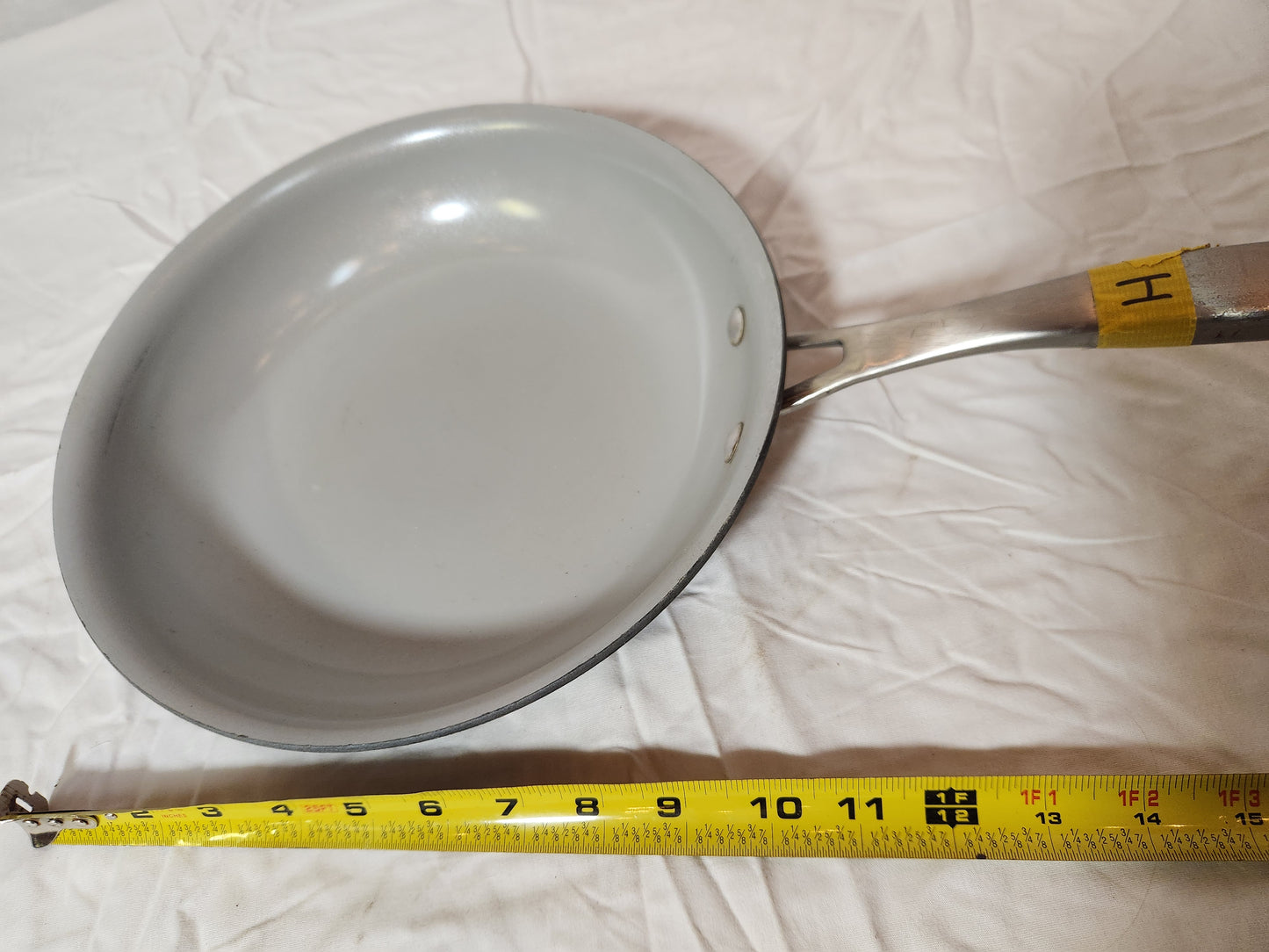 Lightly Used Mixed Lot Pots & Pans – Nonstick