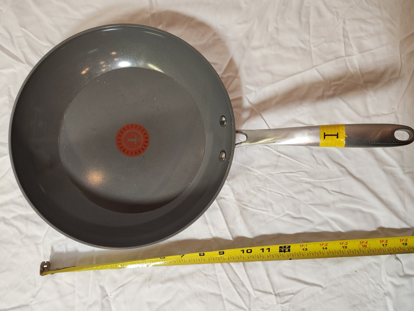 Lightly Used Mixed Lot Pots & Pans – Nonstick