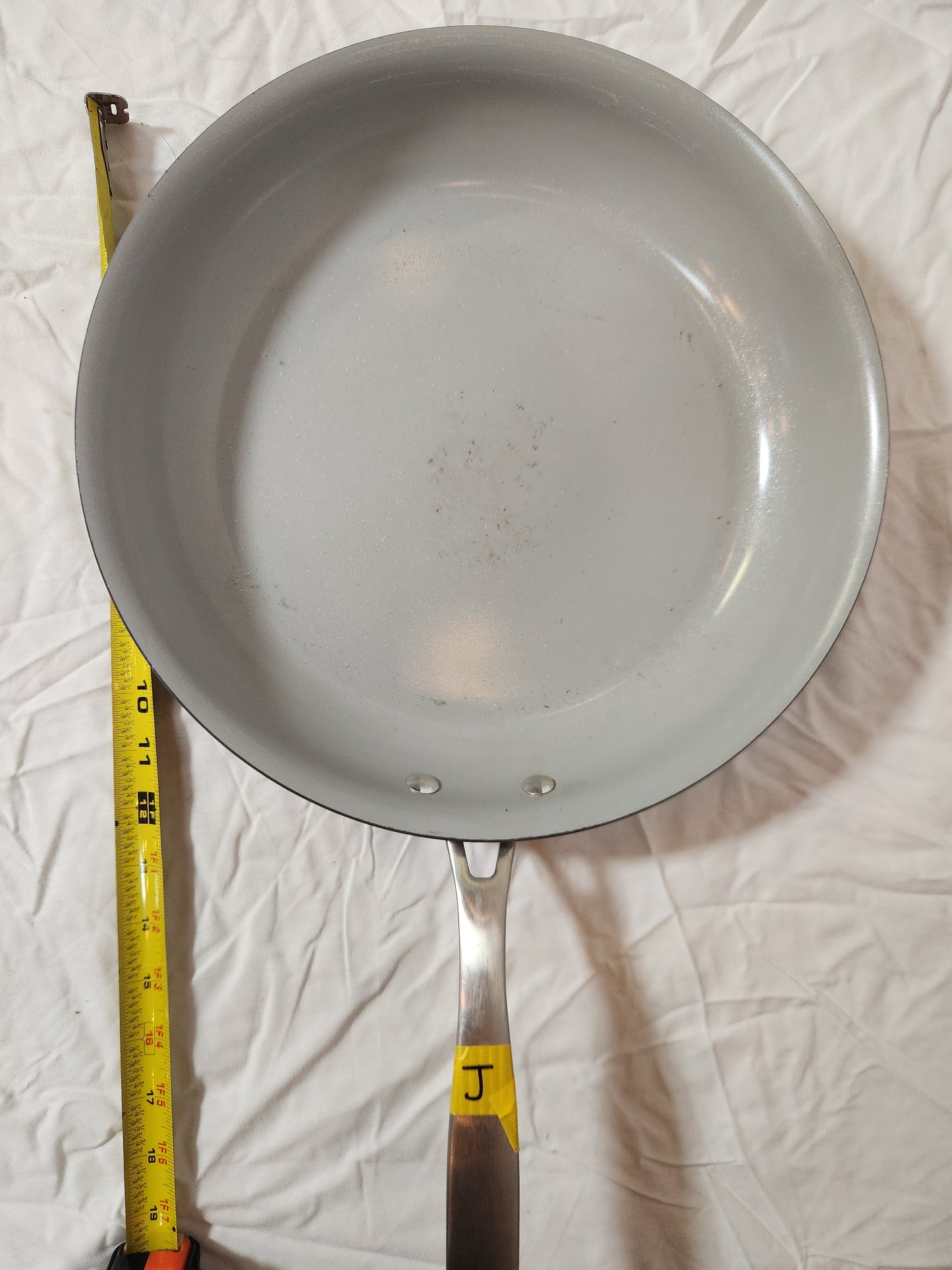 Lightly Used Mixed Lot Pots & Pans – Nonstick