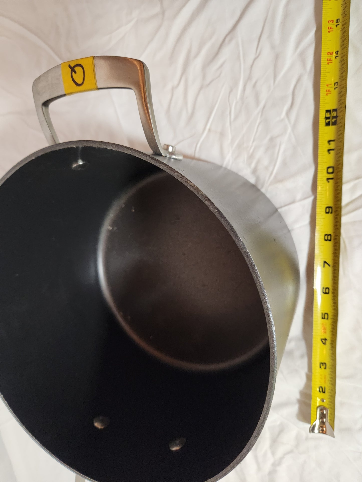 Lightly Used Mixed Lot Pots & Pans – Nonstick